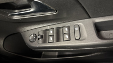 Vauxhall Corsa 1.2 Design 5dr Petrol Hatchback